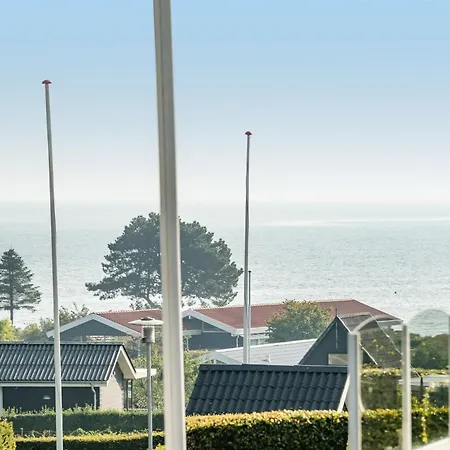 Florencia - 200m From The Sea By Interhome Binderup Strand