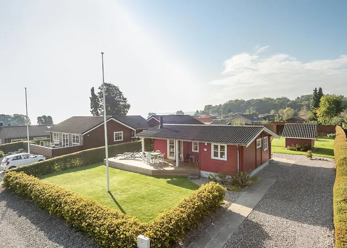 Florencia - 200m From The Sea By Interhome Binderup Strand